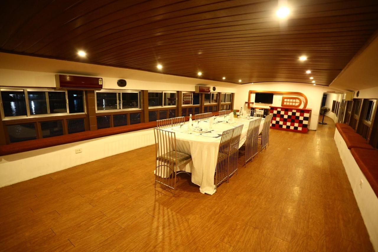 Friends Cruise, Nightstay Houseboat Alappuzha 外观 照片