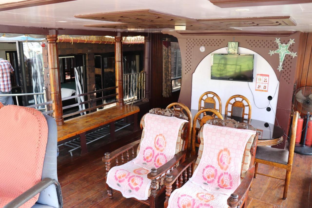 Friends Cruise, Nightstay Houseboat Alappuzha 外观 照片